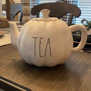 Rae Dunn Tea Teapot